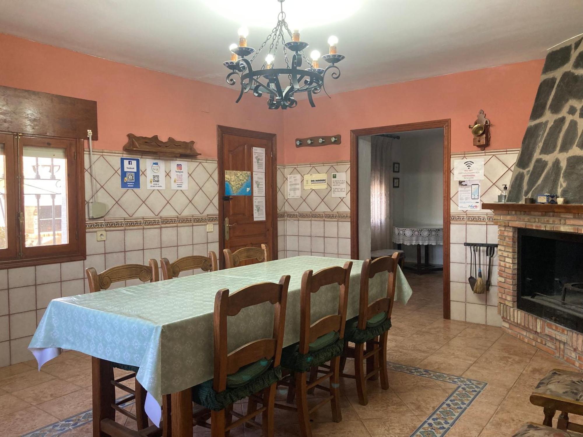 Cortijo Los Garridos - 8 Huespedes Fernan Perez ภายนอก รูปภาพ